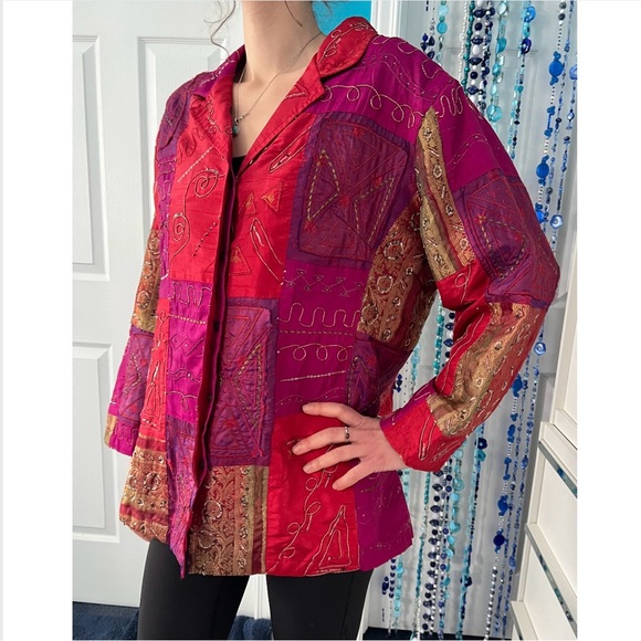 Vintage Silk-Feel Textured with Beads & Sequins Blazer – Patchwork Statement - Picture 4 of 12
